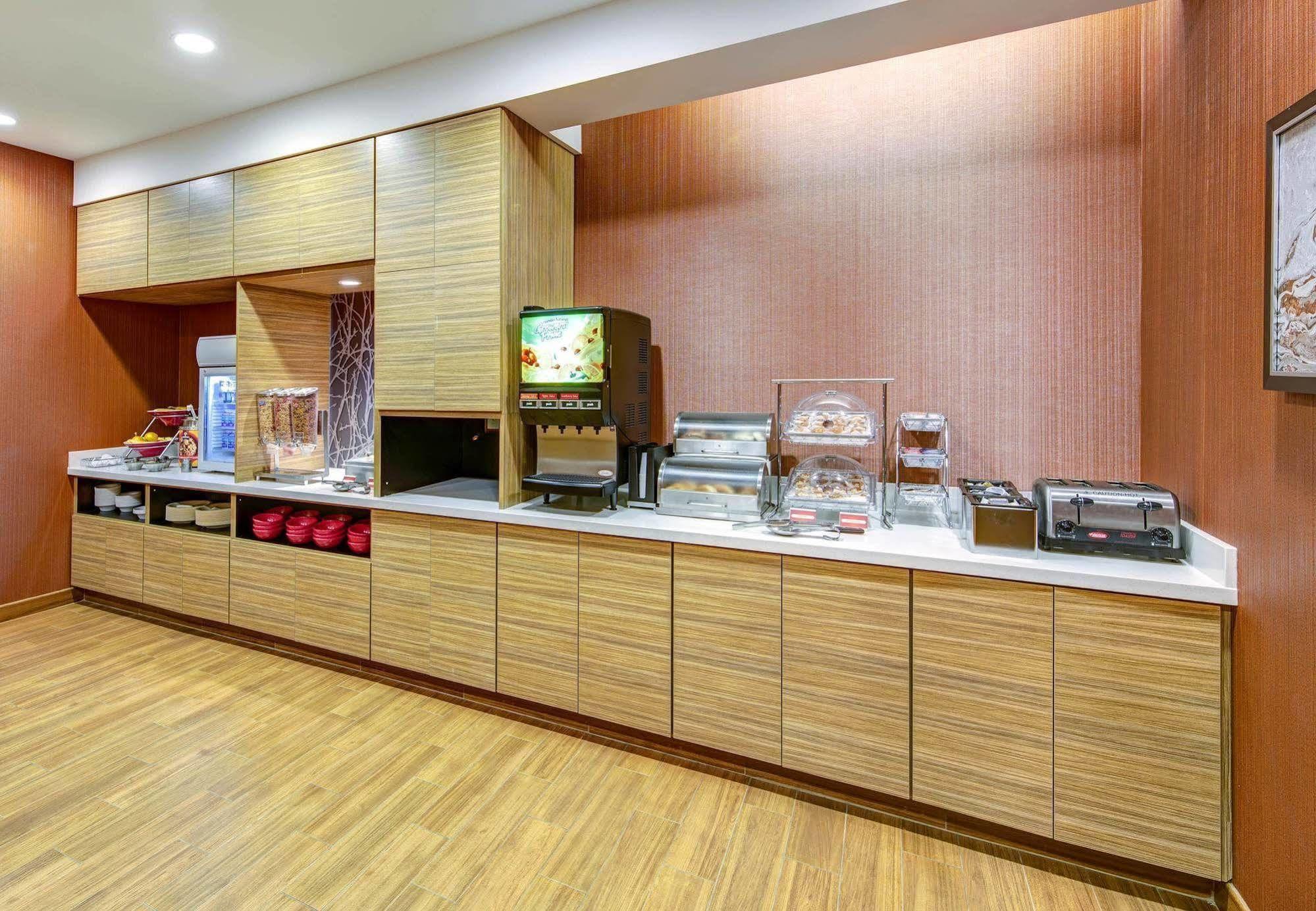 Towneplace Suites By Marriott Big Spring Esterno foto